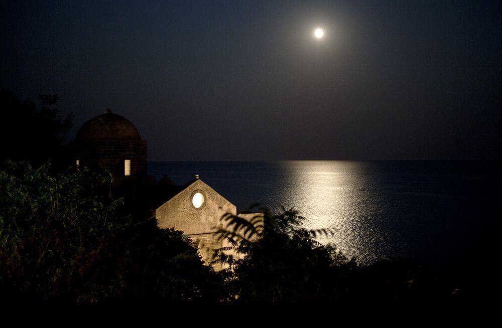Guest house Theophano Art 3*