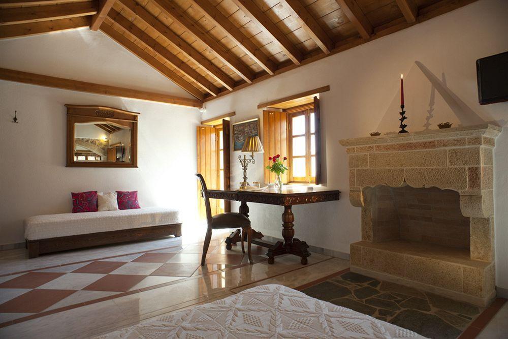 Theophano Art Guest house Monemvasia