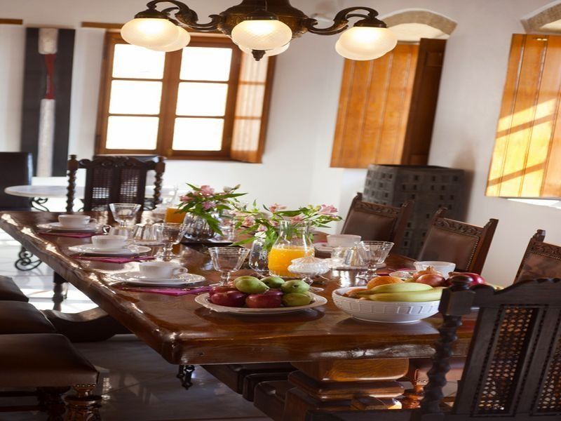 Theophano Art Guest house