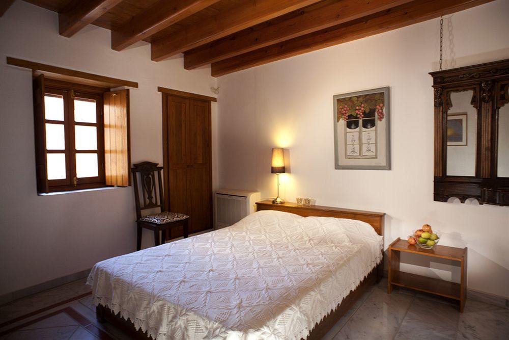 Guest house Theophano Art 3*